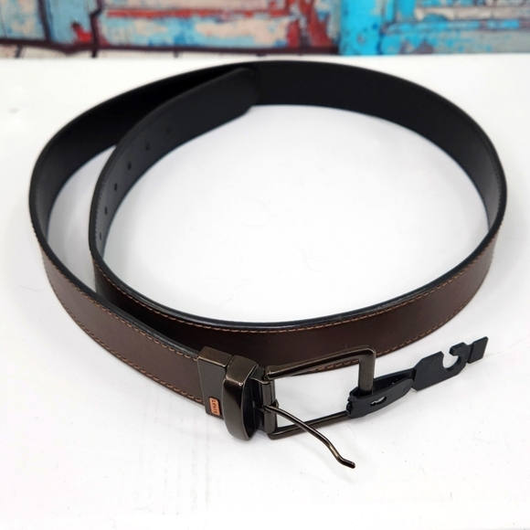 Levi's Reversible Belt - Picture 1 of 4